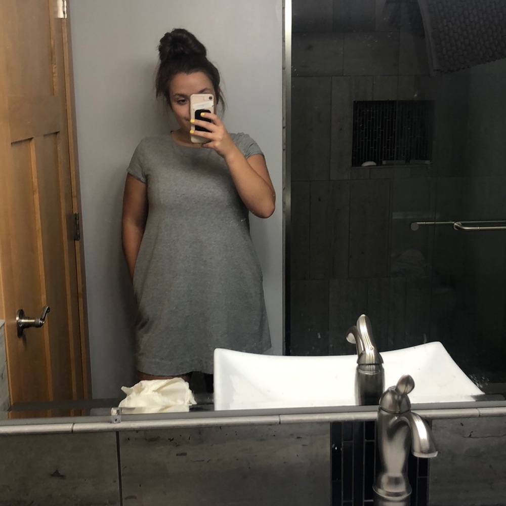 Gray t- shirt dress with pockets